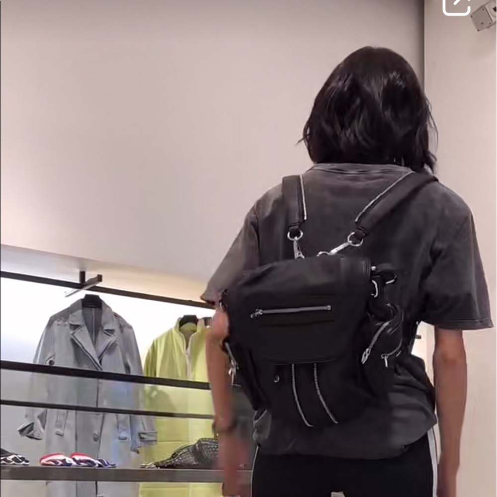 Alexander wang bag - Picture 3 of 3
